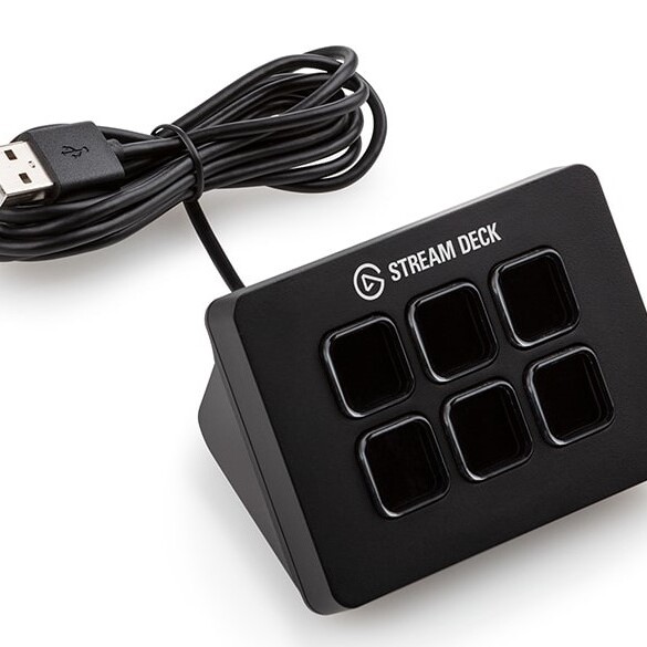 Dank dem Streaming Deck im Deichmann Auditorium, können Vorträge, Präsentationen oder andere Veranstaltungen problemlos aufgezeichnet und gestreamt werden.